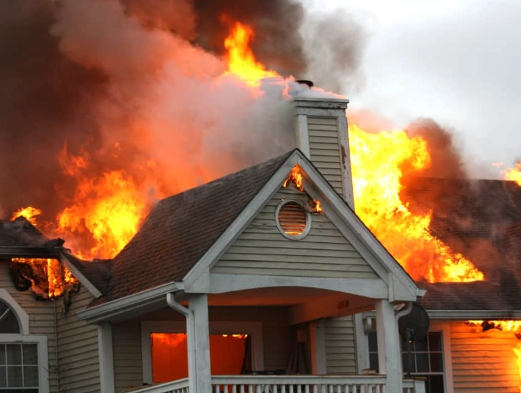 house burning dream meaning