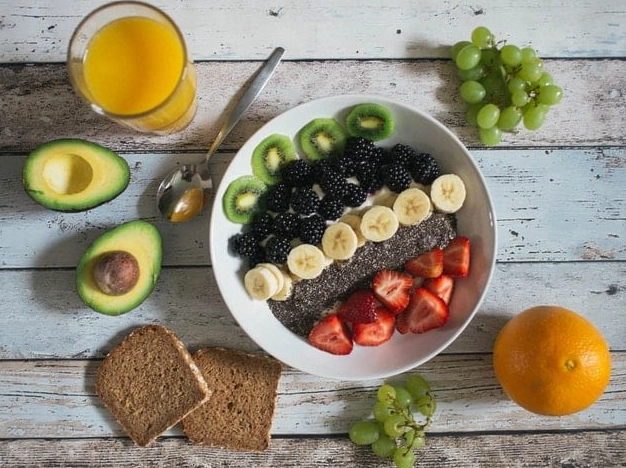 dream interpretation food