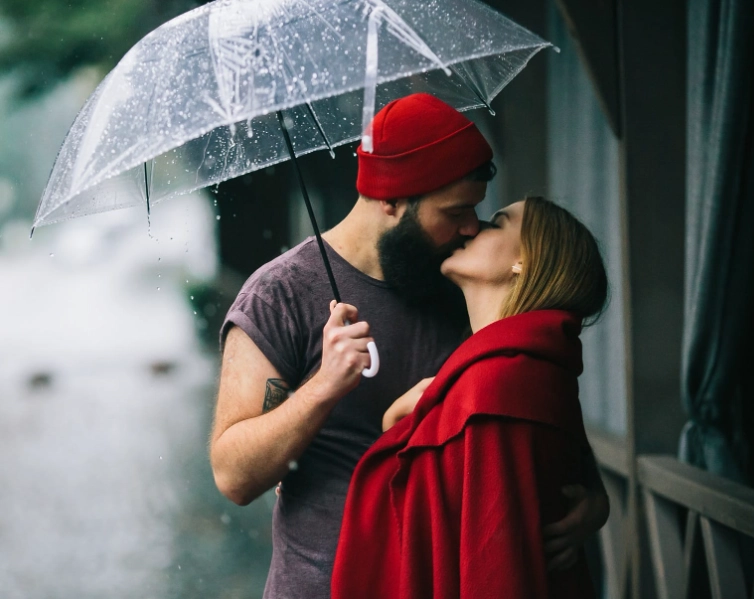 kissing in dreams meaning