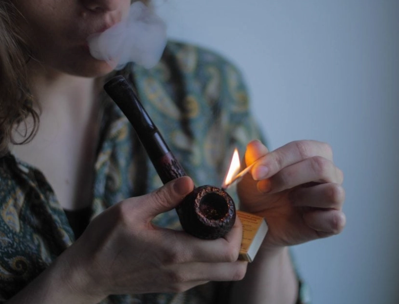 dream interpretation smoking