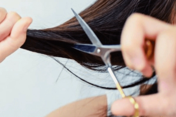 dream about cutting hair