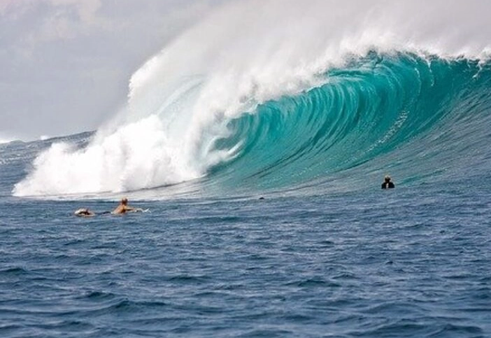 dreaming of huge waves